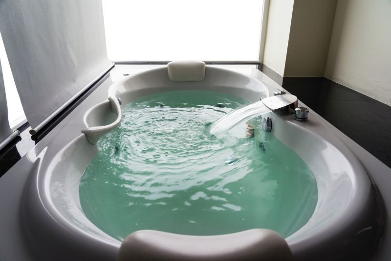 Multi-Jet Spa Tub